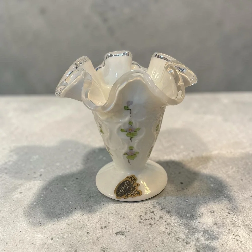 Fenton Milk Glass Violets hand paint Spanish Lace Silver Crest Ruffled Vase 4